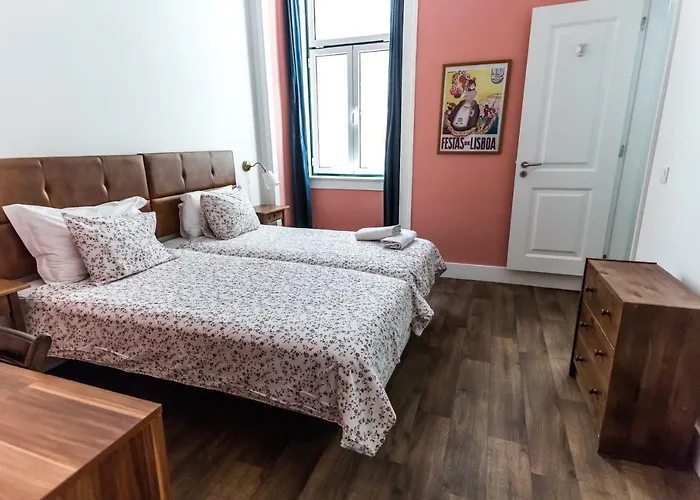 旅馆 里斯本家庭旅馆 *