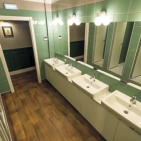 Home Lisbon Hostel Хостел *