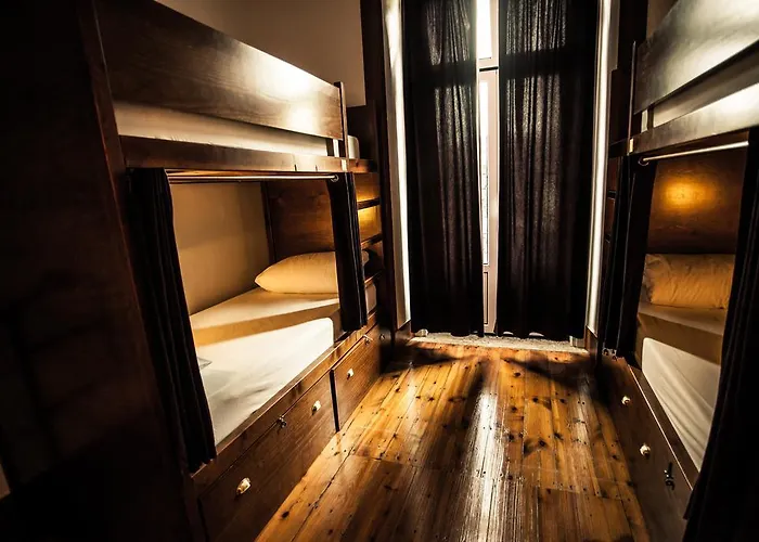 Home Lisbon Hostel Hostel