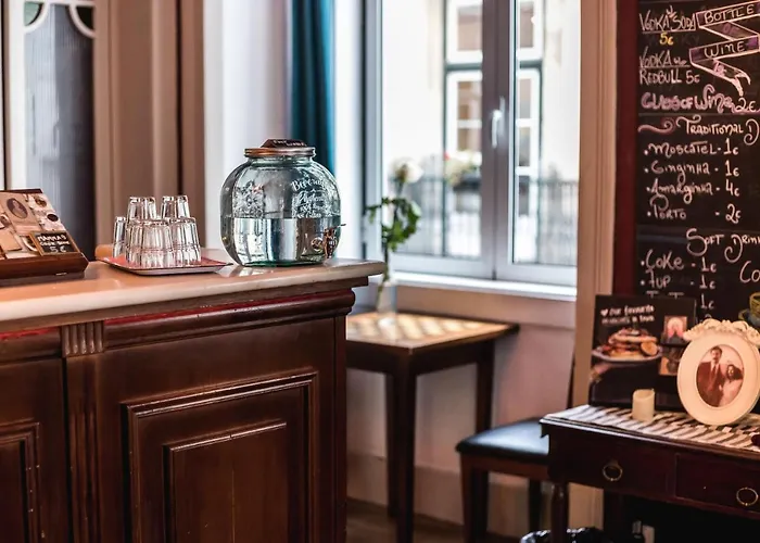 Home Lisbon Hostel Hostel *