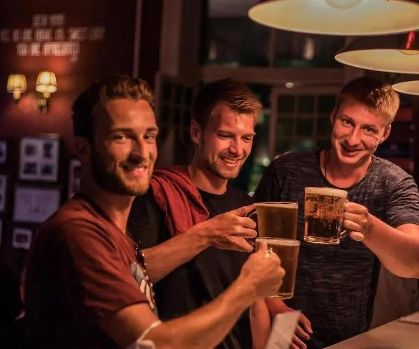 Vandrerhjem Home Lisbon Hostel *