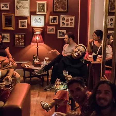 홈 리스본 호스텔 *